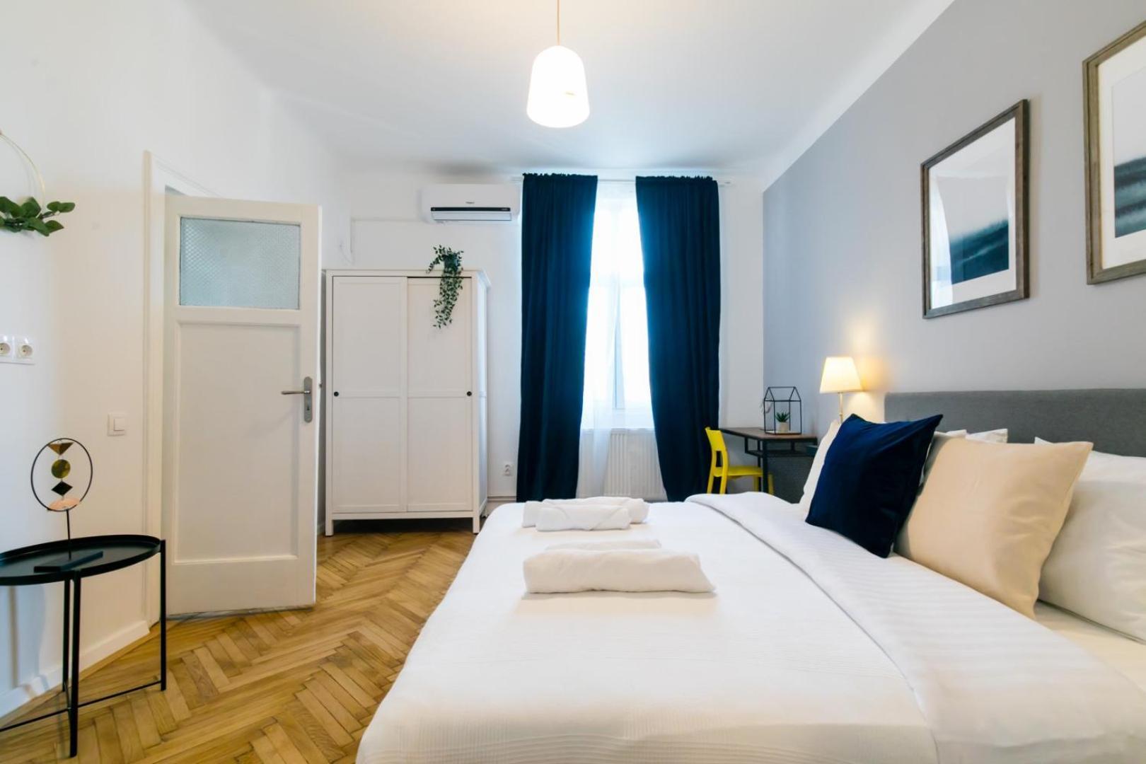 Heart Of The City - Cozy Apartments In Prime Location Bukareszt Pokój zdjęcie